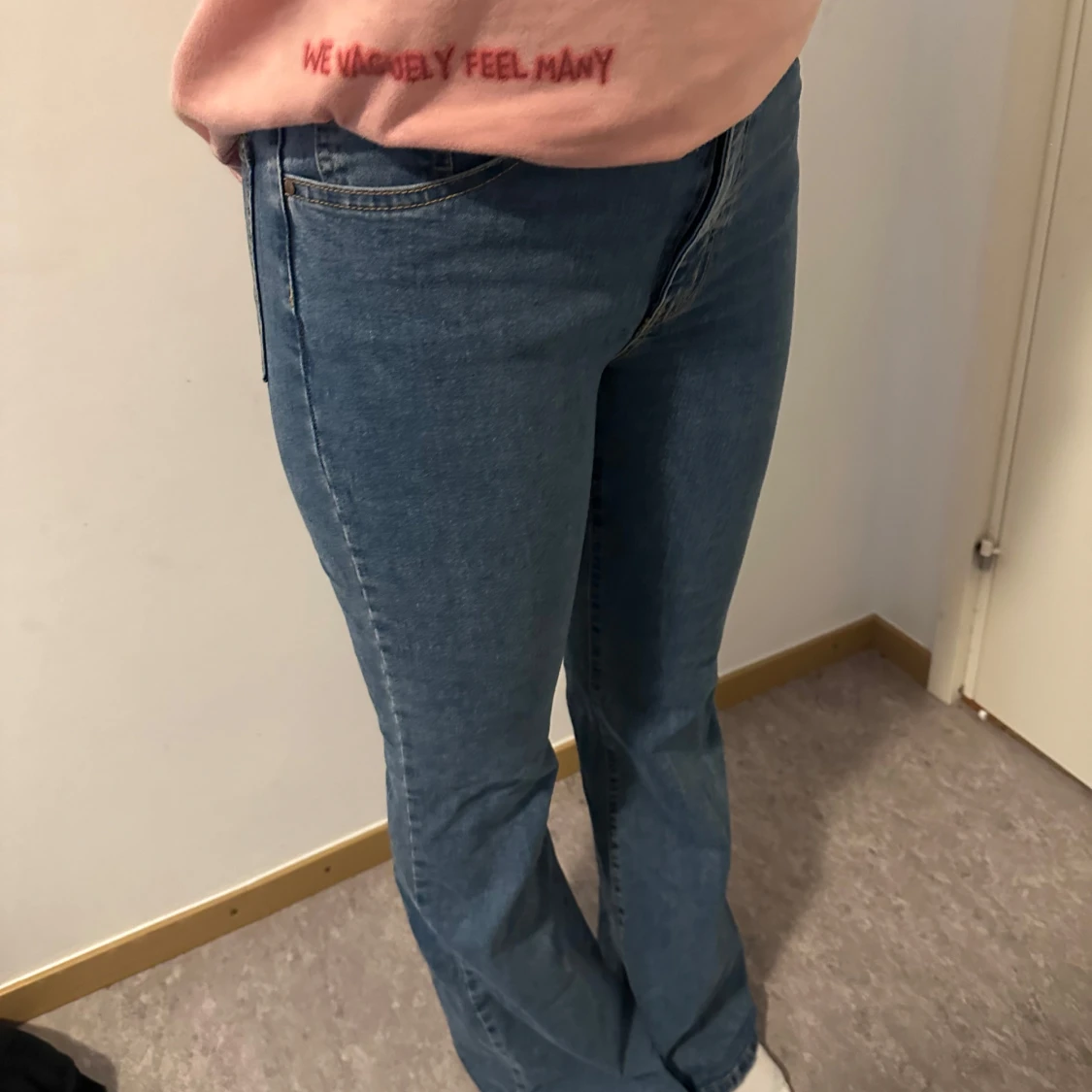 Blå flared jeans - 90