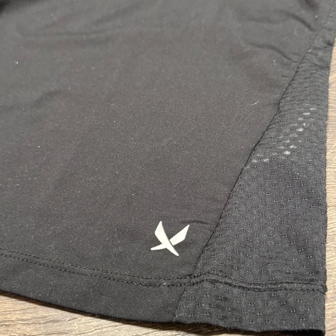 Träningslinne svart - 92