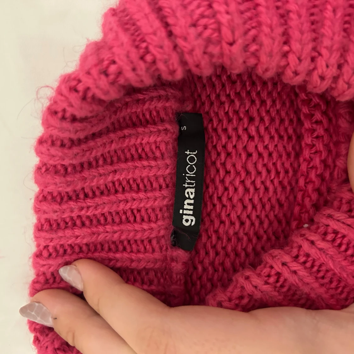 Rosa stickad tröja från Gina Tricot - 92