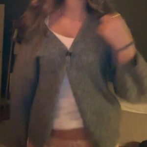 Lindex kofta!! - Andvänd ungefär 2-3 gånger 💞💞fint skick