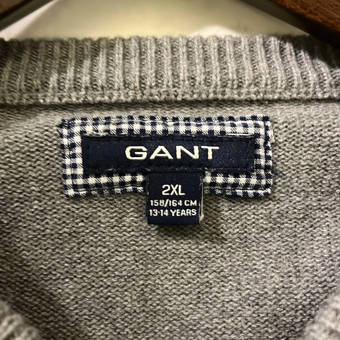 Grå tröja från GANT - 91