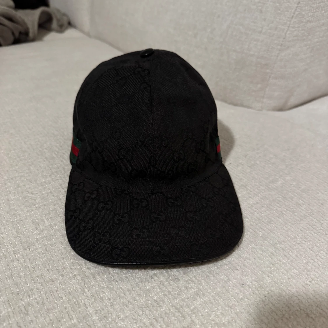 Svart keps från Gucci - 93