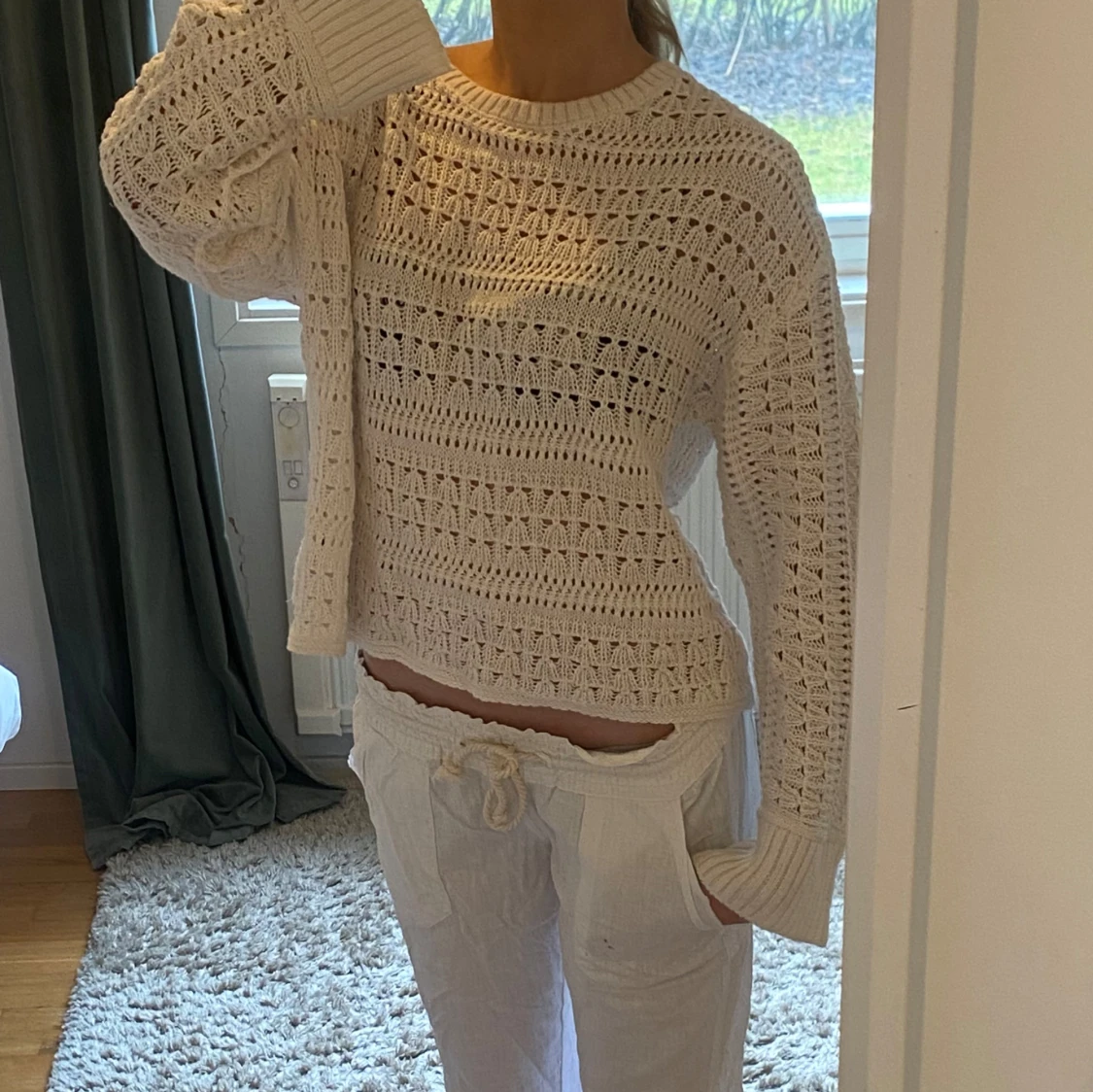 Vit stickad tröja - 2