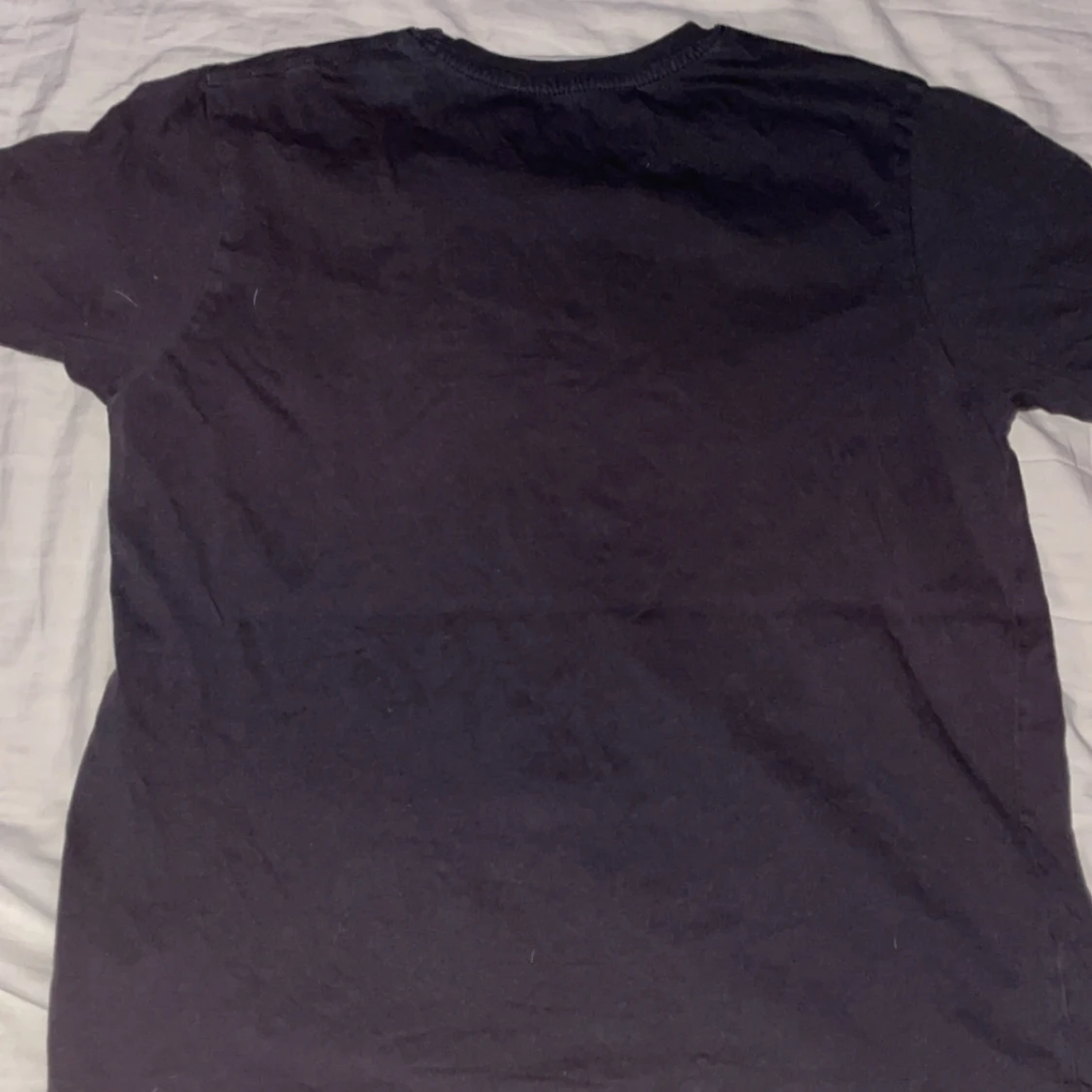 Svart t-shirt från Alpha Industries - 1