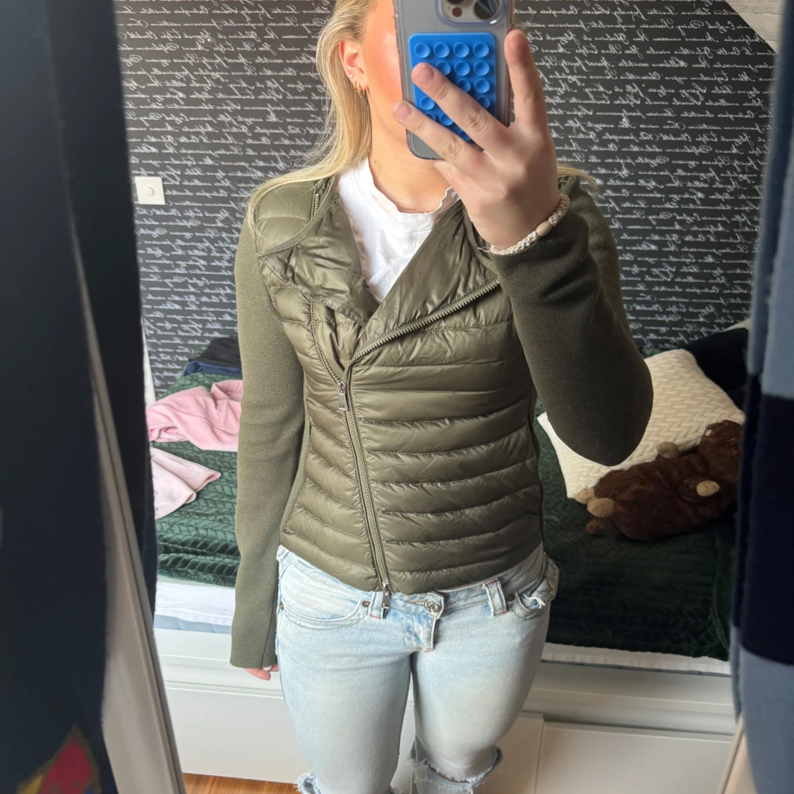 Olivgrön jacka från Moncler - 3