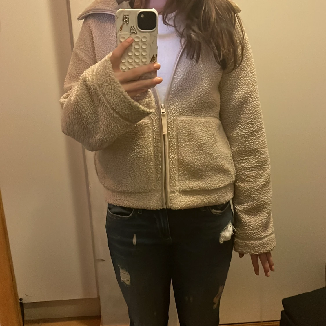 Beige teddyjacka med dragkedja - 1