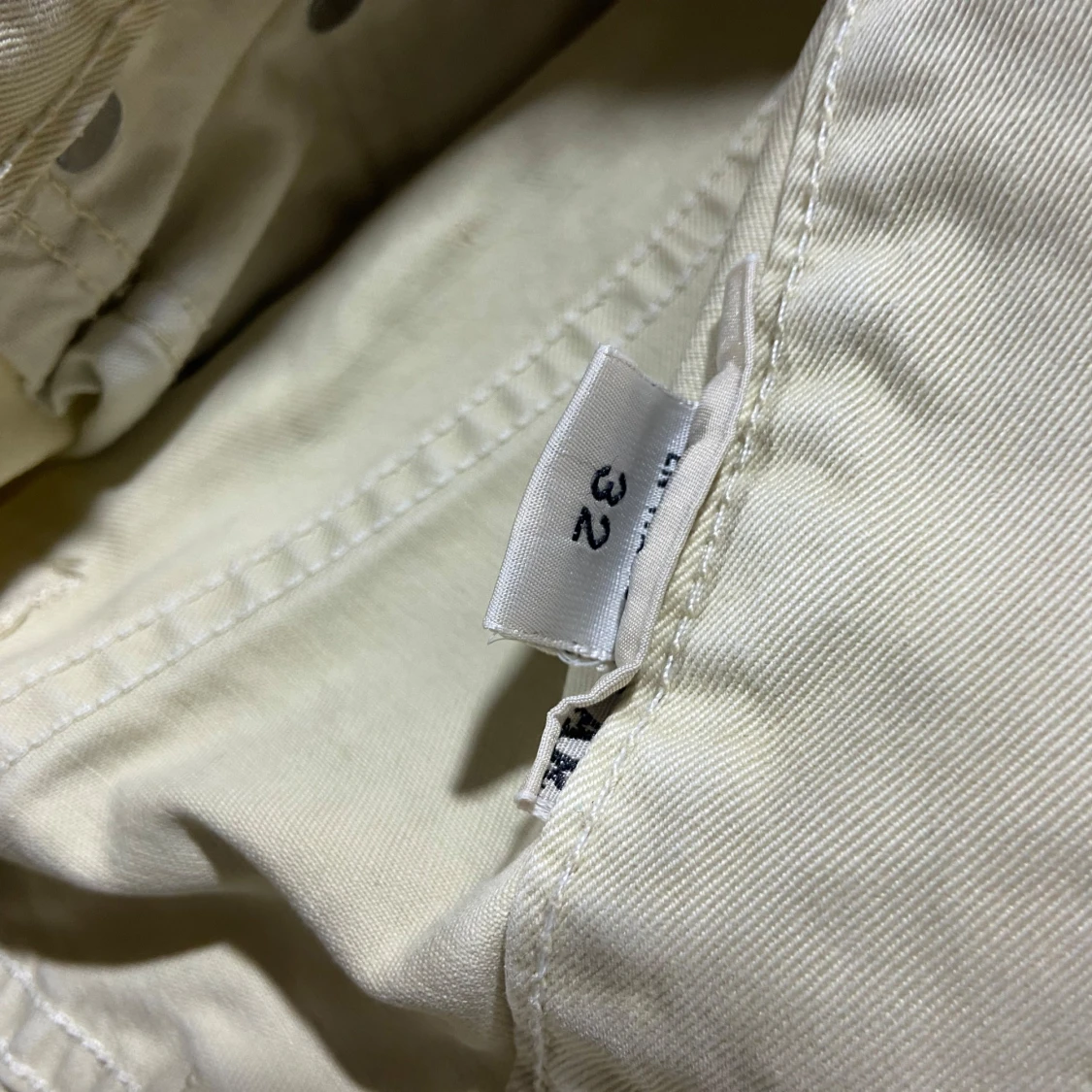 Beige jeansbyxor från Replay - 4