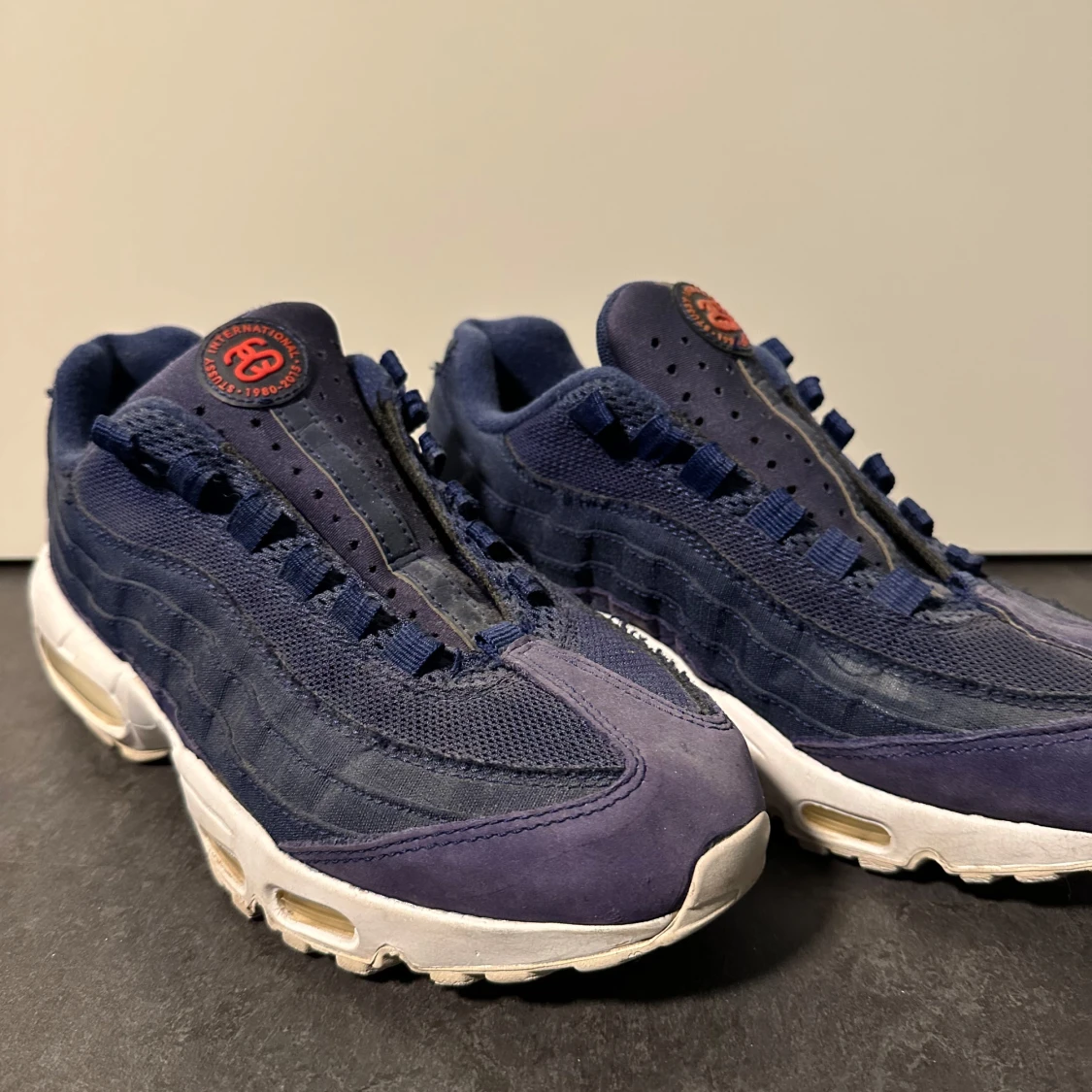 Blå sneakers från Nike x Stussy - 1