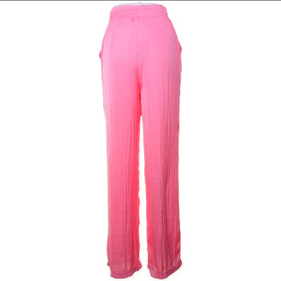 Rosa byxor från Amisu - 90