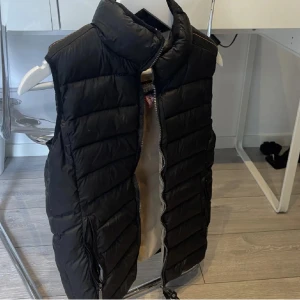 Pjs väst - Parajumper väst snygg