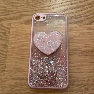 Mobilskal rosa,silvrit glittrigt✨  - Rosa,silvrit glittrigt✨40kr iPhone 6-7 