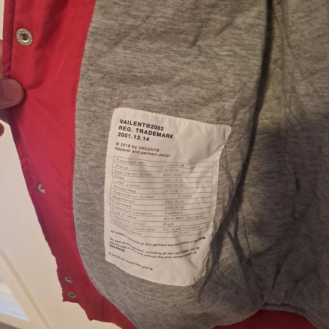 Röd bomberjacka  - 90