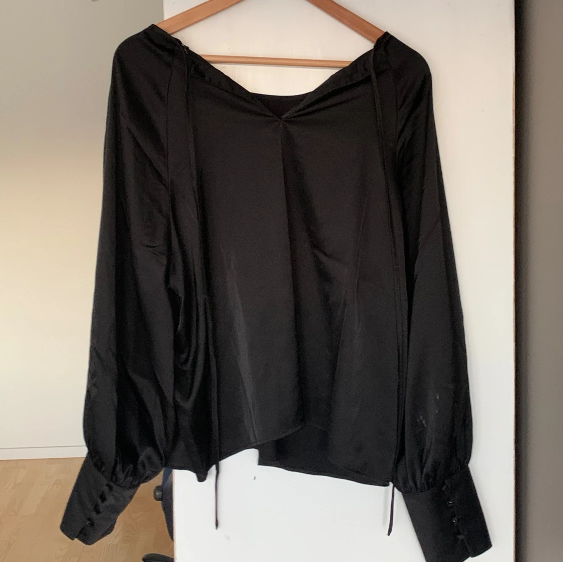 Svart blus från Banana Republic - 2