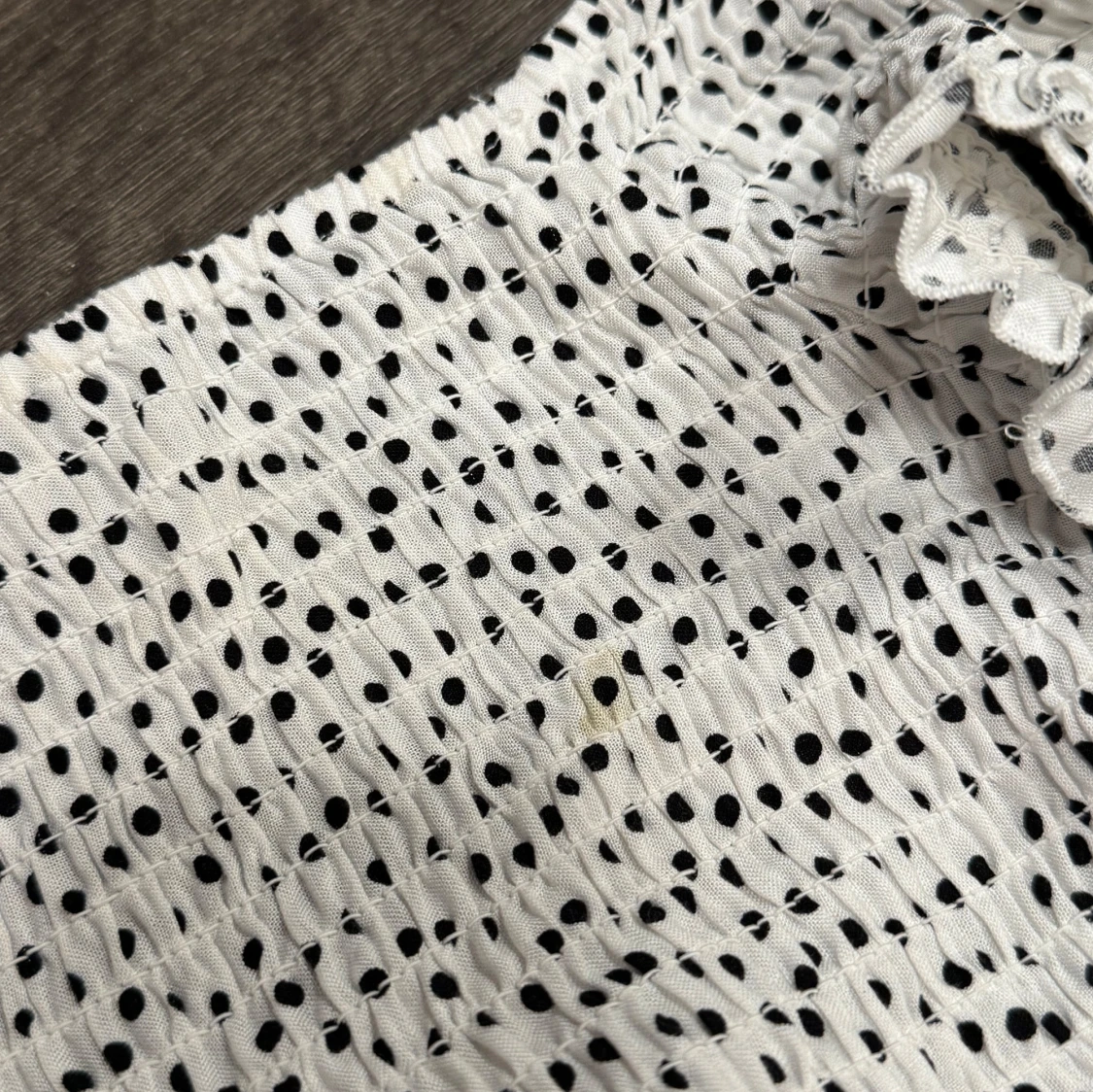 Vit prickig sommarklänning offshoulder - 93