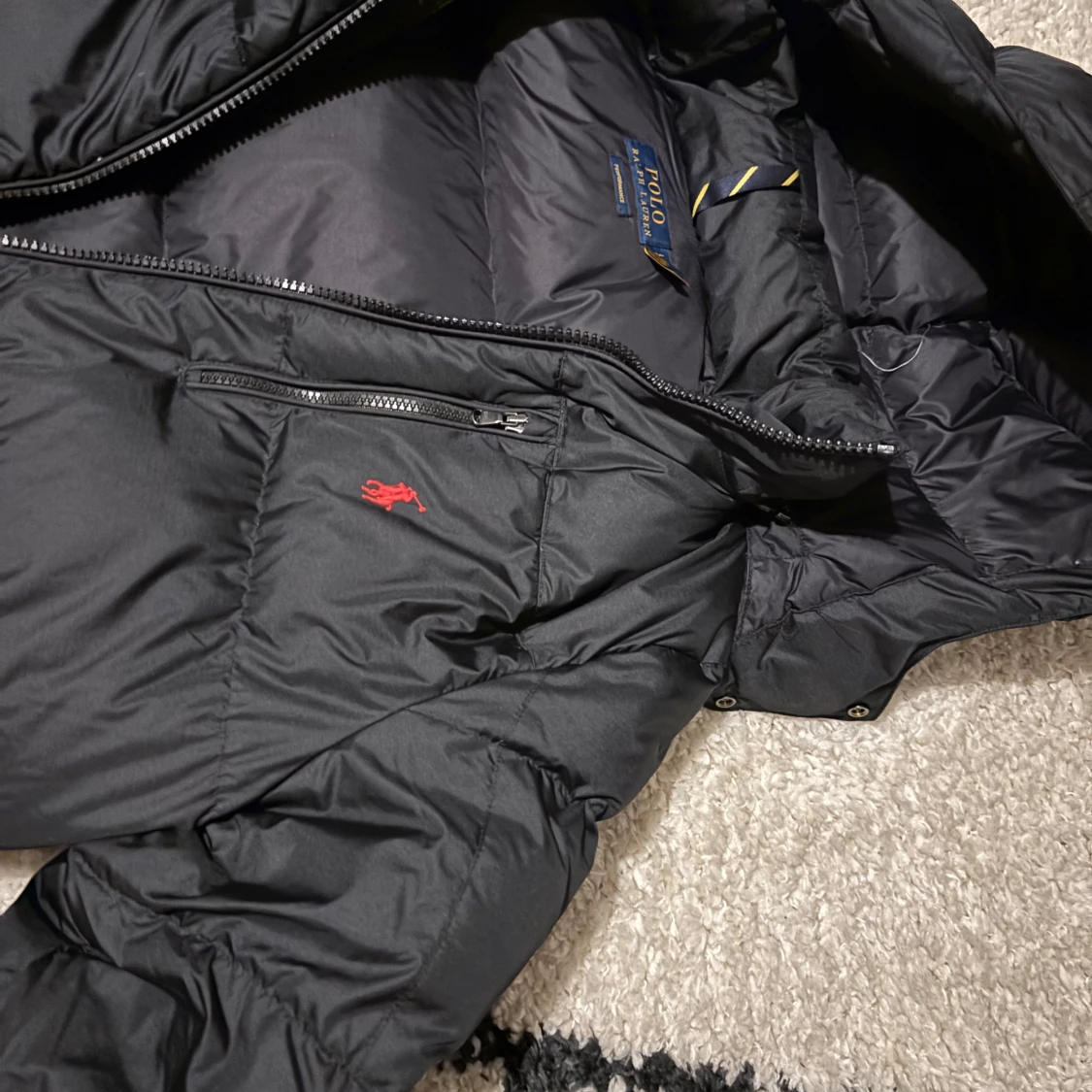 Svart dunjacka från Polo Ralph Lauren - 90