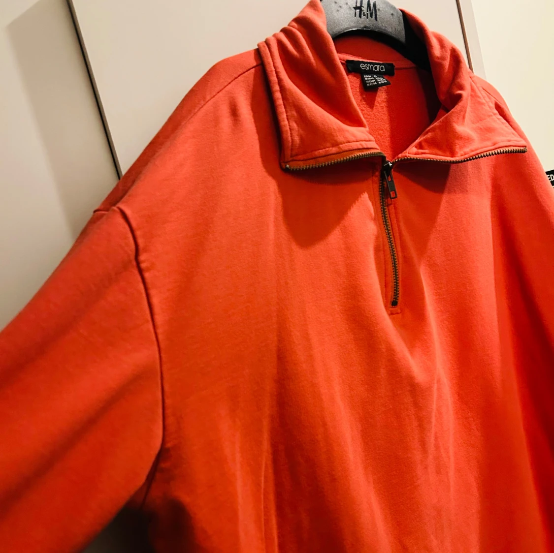 Korall tröja med dragkedja från Esmara - 92