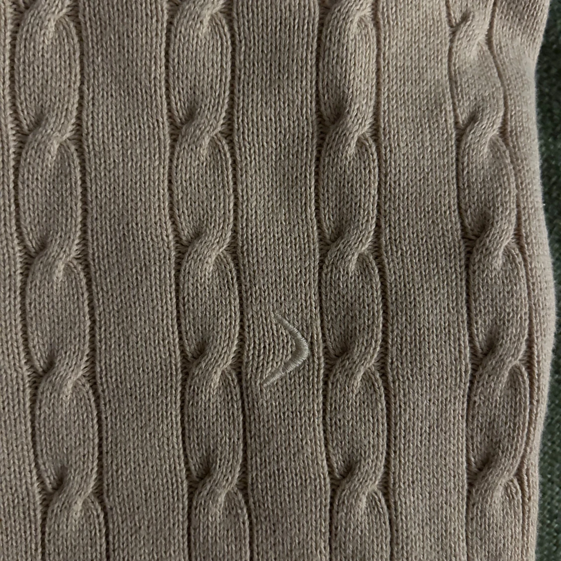 Beige stickad tröja från Boomerang - 92