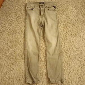 Replay jeans - 158cm men passar upp till 164 knappt använda
