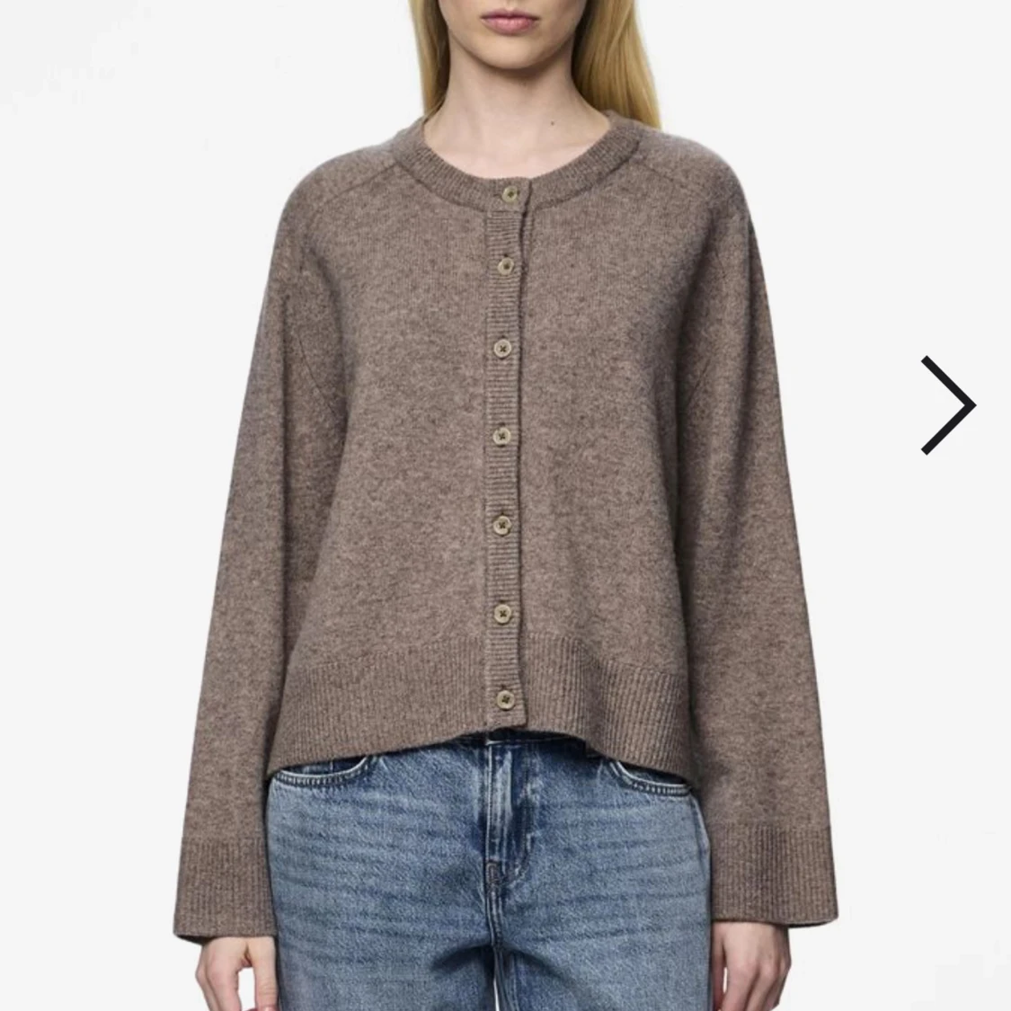 Stickad tröja  - 93