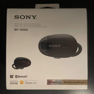 Sony wireless noise canceling stereo headset  - Snygga Sony stereo headset 👅 säljs på grund av att de aldrig används och har aldrig används 😔🔥 
