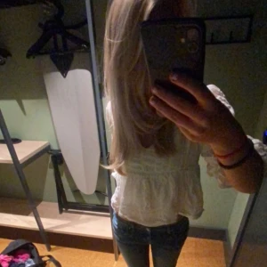 Edited blus - En vit blus från edited, bra skick!