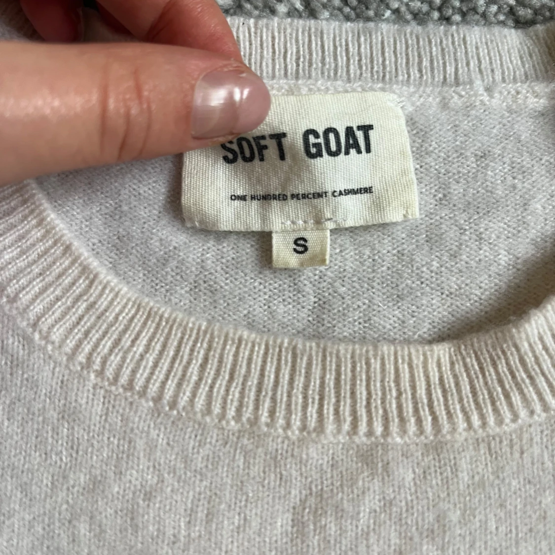 Intressekoll!! Soft goat cashmere tröja/topp❣️ - 90