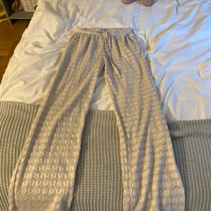 Spetts byxor  - Jättefina spets byxor från madlady🩷