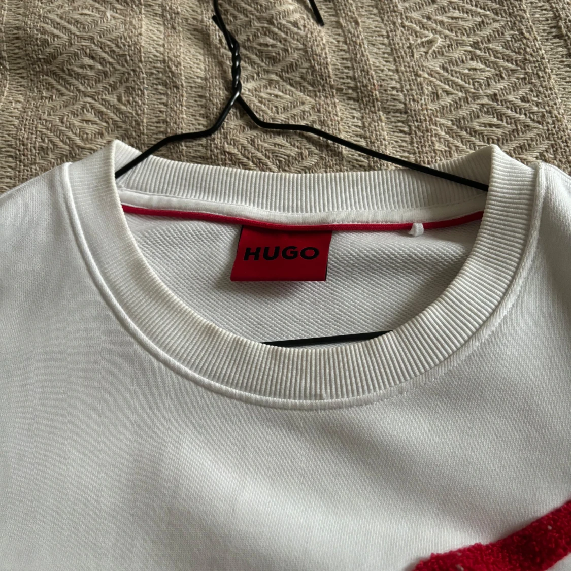 Vit tröja från Hugo - 90