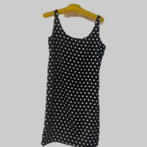 90s prickig filmisk klassisk klänning  - Clifford & Willis 