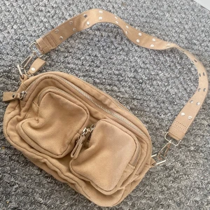 Handväska - Fin handväska🤎