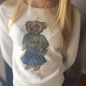 Ralph lauren stickad träja - använd sparsamt