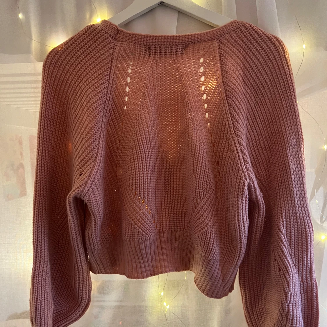 Rosa stickad kofta - 90