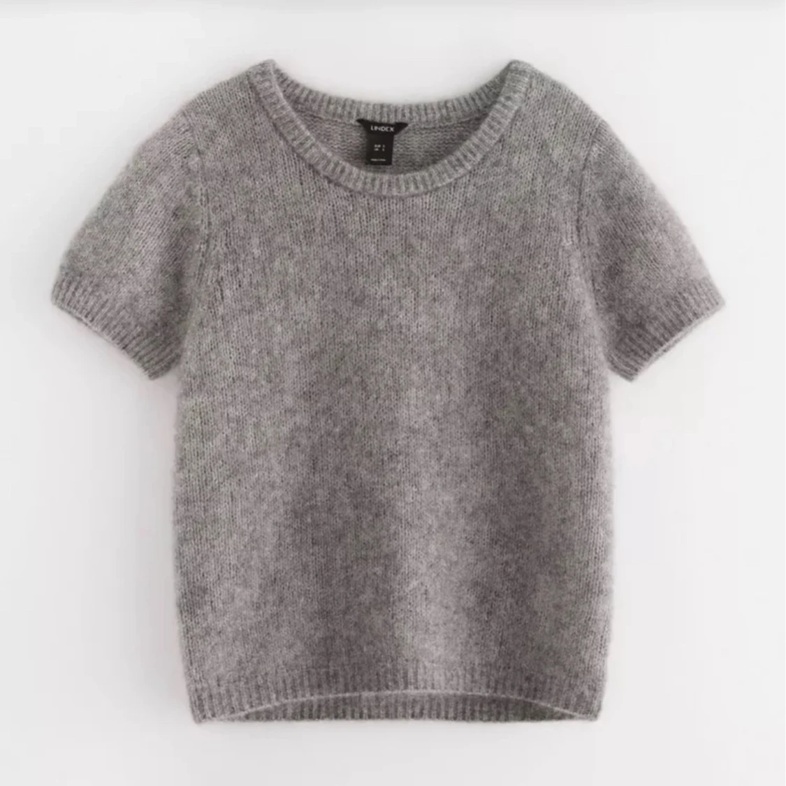 Grå 3/4 stickad tröja