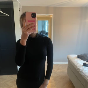 Polotröja - Polotröja