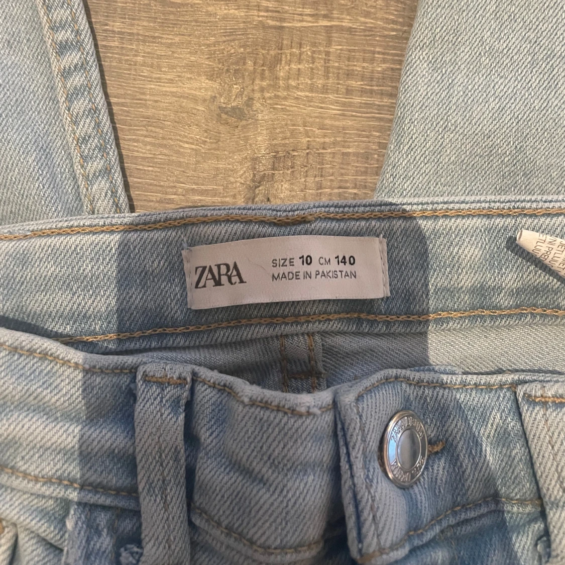 Ljusblå jeans från Zara - 91