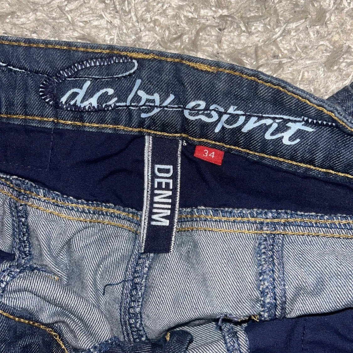 Jeanskjol från Esprit - 92