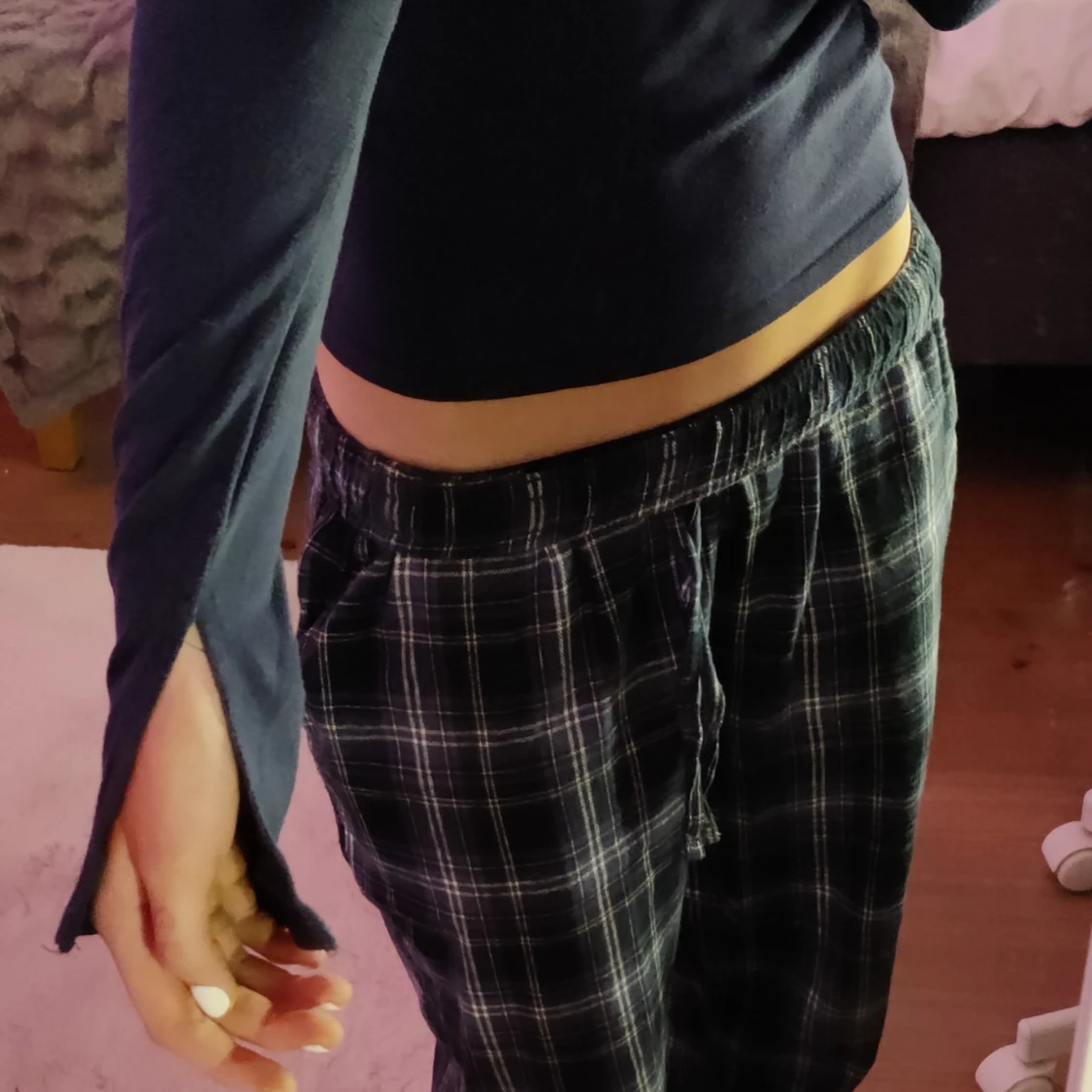 Mörkblå långärmad topp - 90