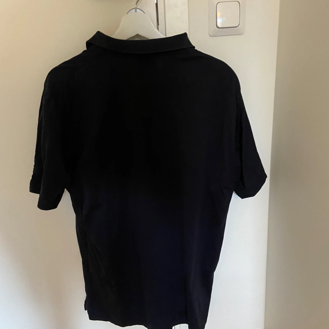 Svart pikétröja från Oscar Jacobson - 90