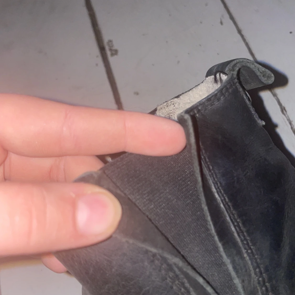 Svarta ridskor från Roots - 91