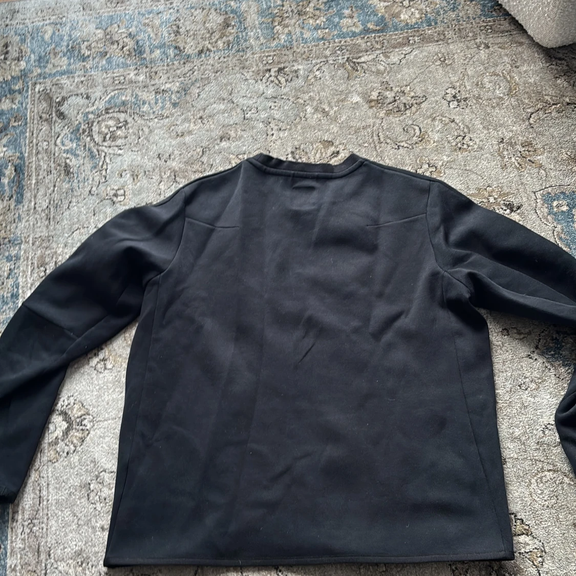 Svart långärmad tröja från Nike - 2