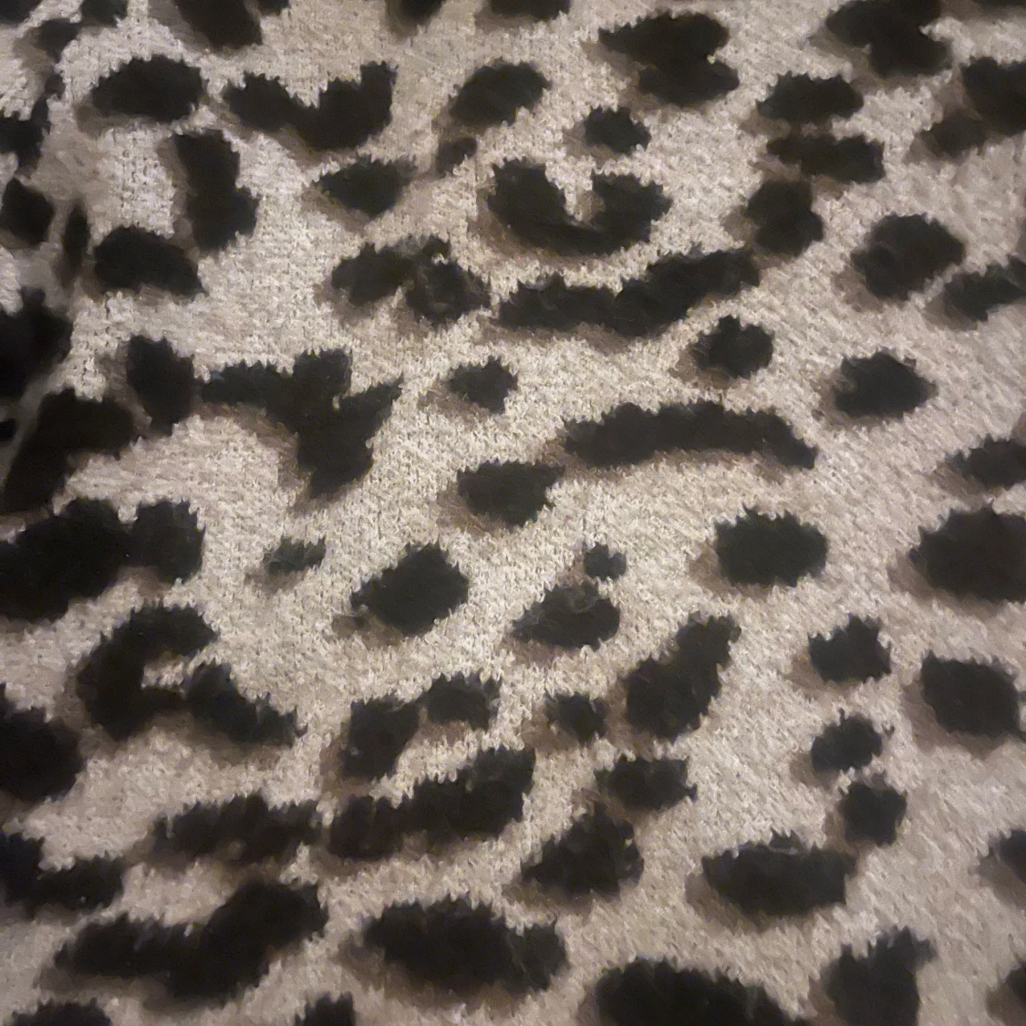 Beige leopardmönstrad tröja från H&M - 91