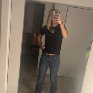 Low waist jeans - Super fina lågmidjade jeans ifrån levis 💗💗