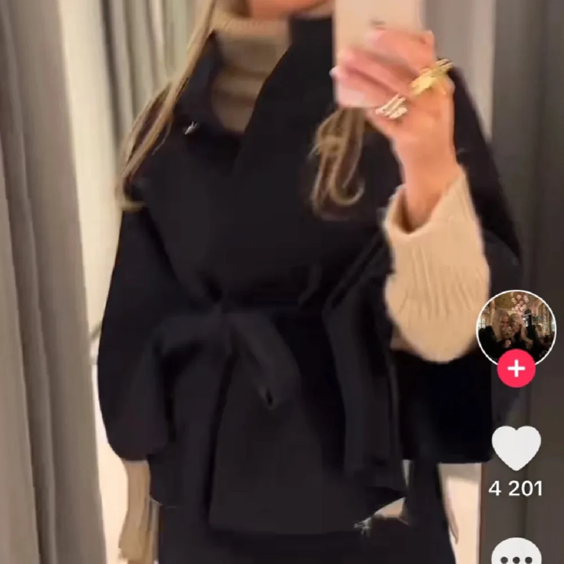 Svart kappa från Missay - 90