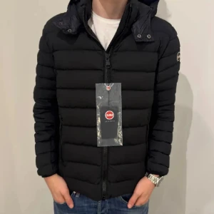 HELT NY COLMAR JACKA - - HELT NY Colmar Jacka - Storlek: S/48 - Nypris 6000kr - Kontakta för fler frågor eller funderingar // Deluxecloset  