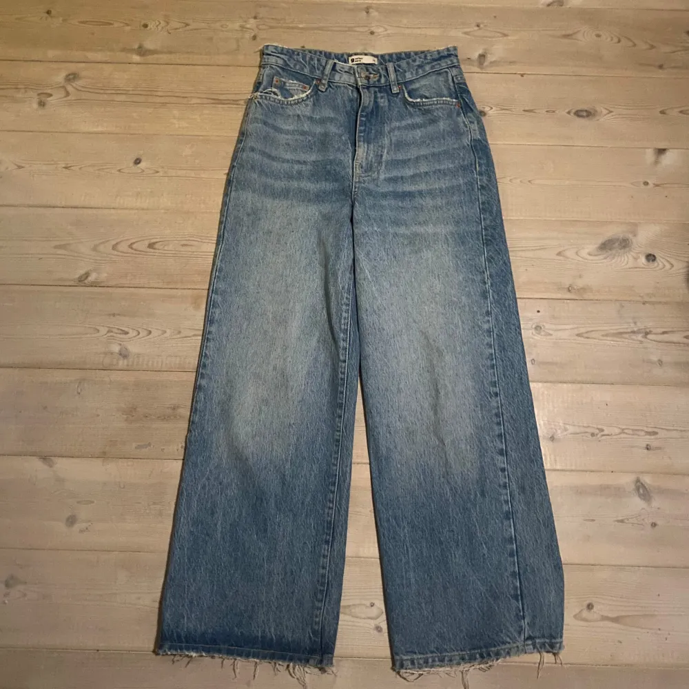 Fint skick, storlek 34. Jeans & Byxor.