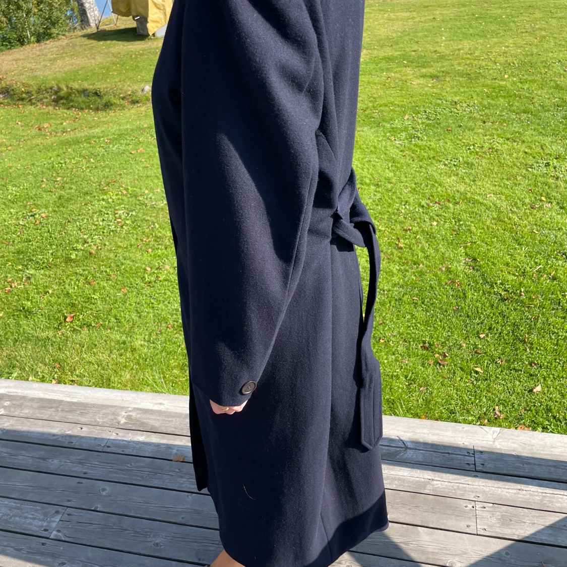 Mörkblå lång kappa - 90