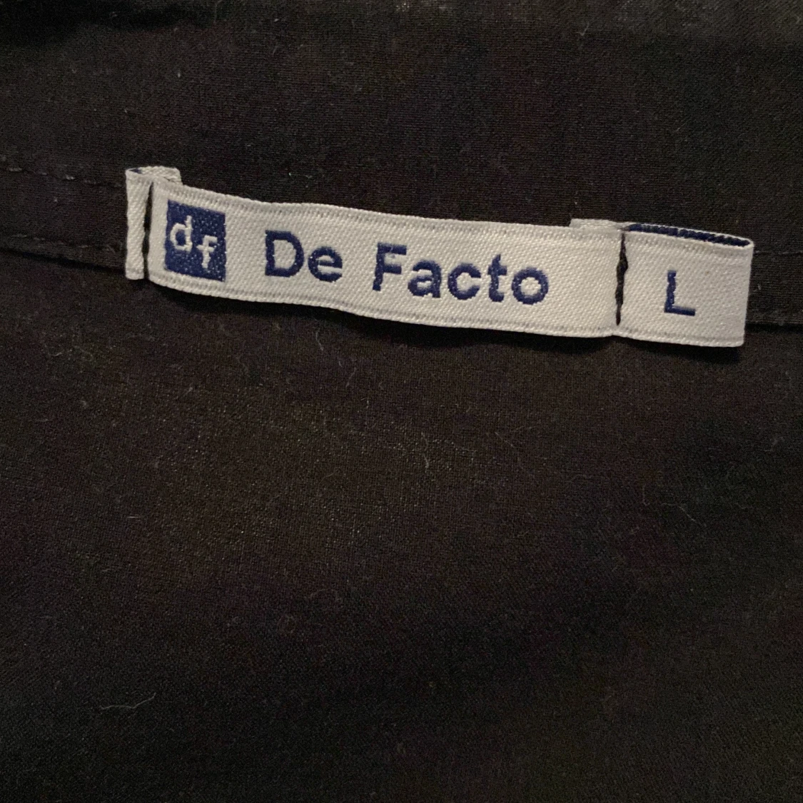 Svart kortärmad skjorta från De Facto - 91