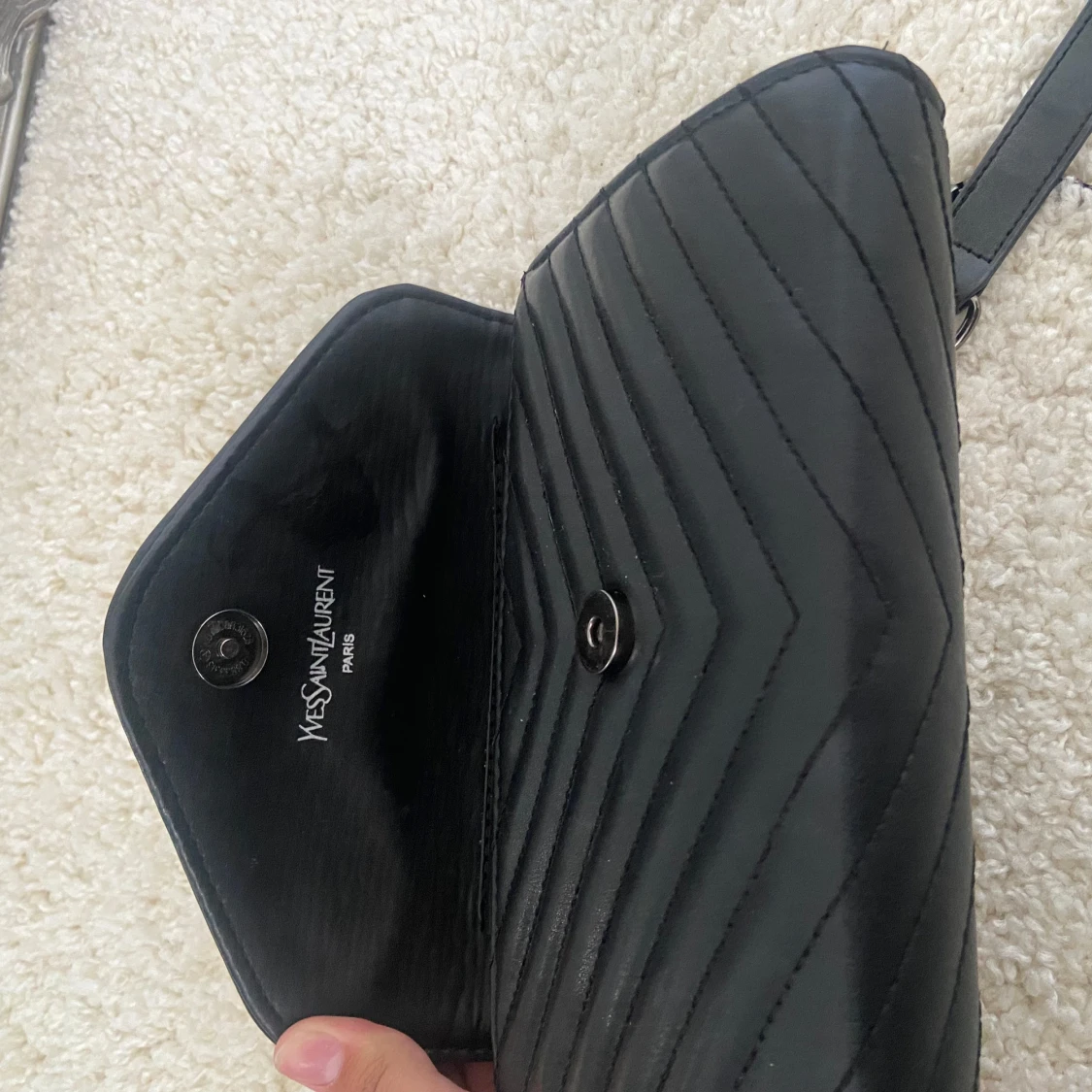 Yves saint Laurent  - 92