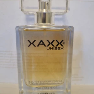 Xaxx Unisex Eau de Parfum Intense - Xaxx Unisex Eau de Parfum Intense 75ml.  Brand new full bottle Smells similar to an arabic perfume with tonca 😉