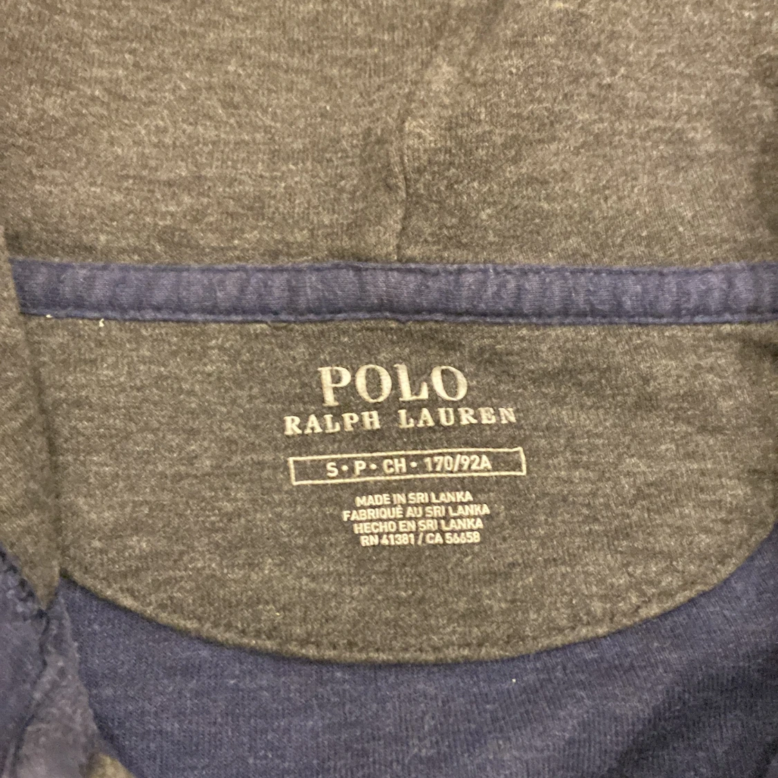 Mörkblå hoodie från Ralph Lauren - 91